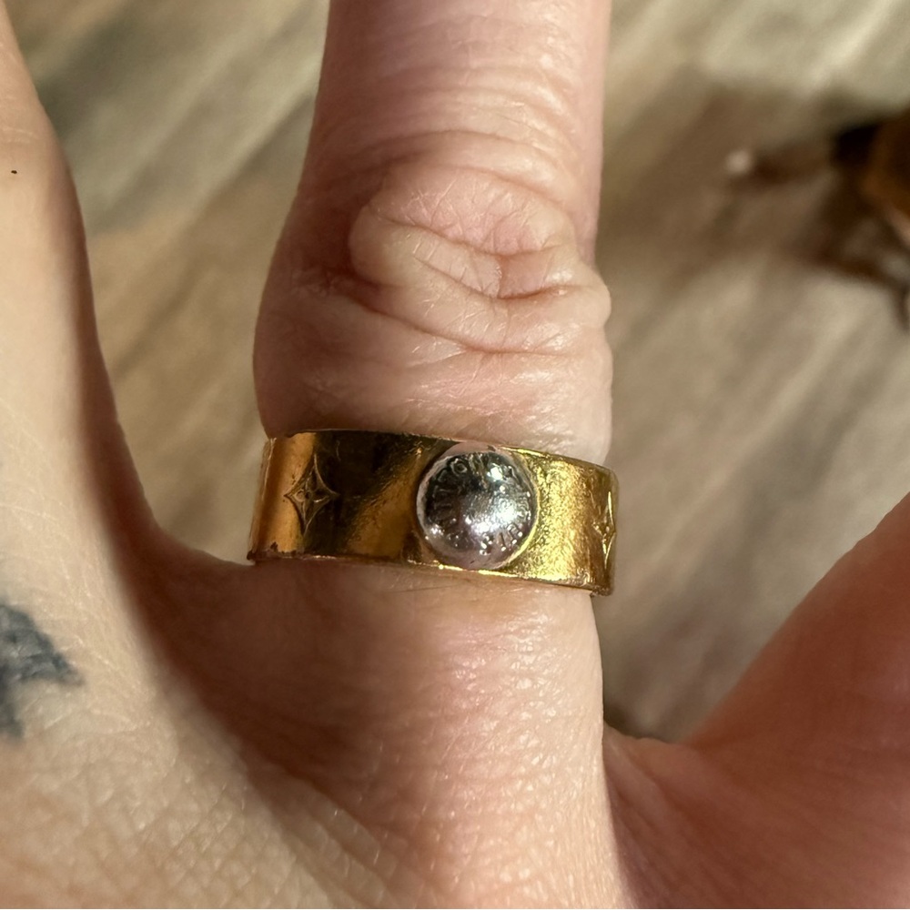 Louis Vuitton Ring with Silver Center